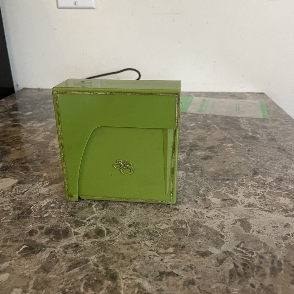 Vintage Geneber Associates Mini Diet/Postage Scale Avocado Green MCM